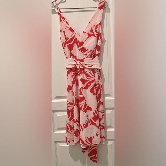 HP! Club Monaco Sleeveless Nahala Faux Wrap Floral Dress Red:Blush Offset Straps - Picture 7 of 9